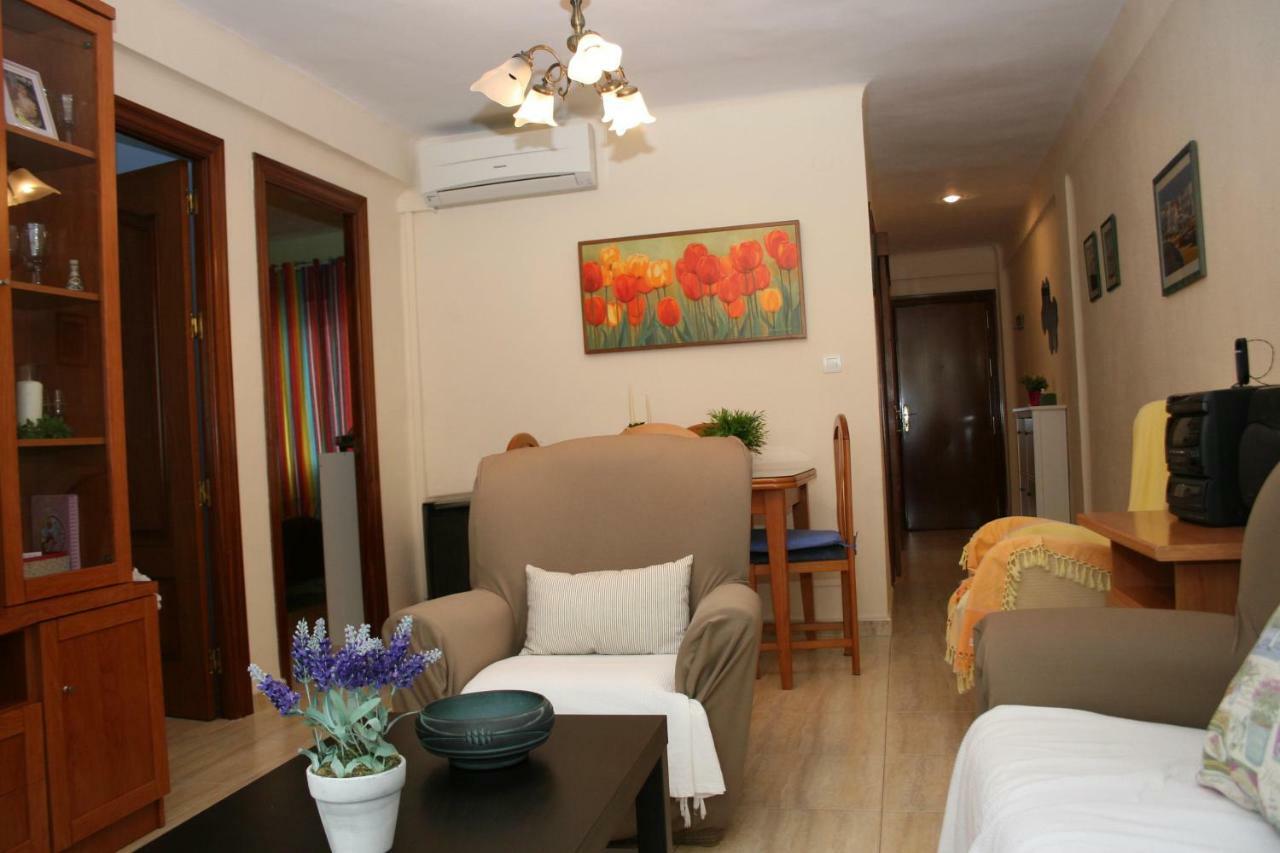 Ana'S Apartment Torre Del Mar Exterior photo